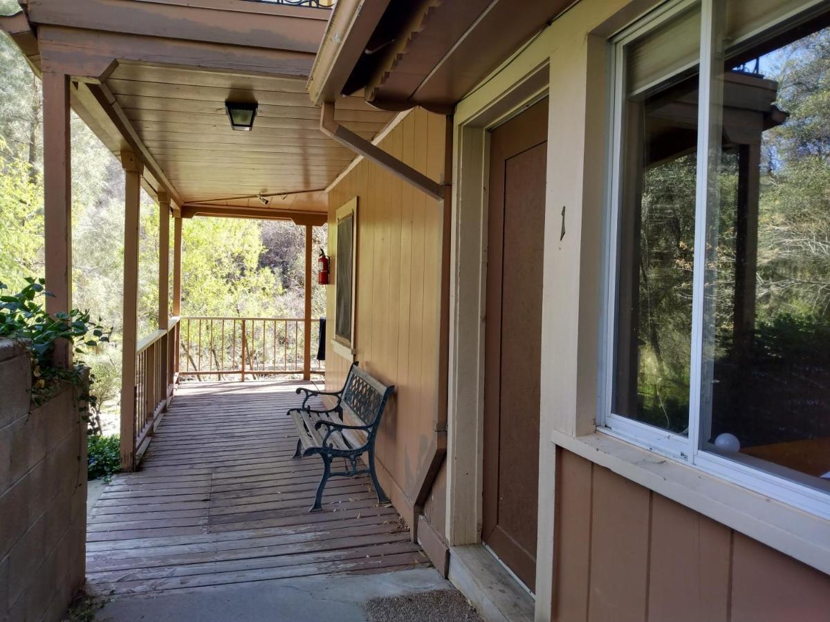 Quiet Mind Lodge, Spa & Retreat Sequoias Kernville Exterior photo